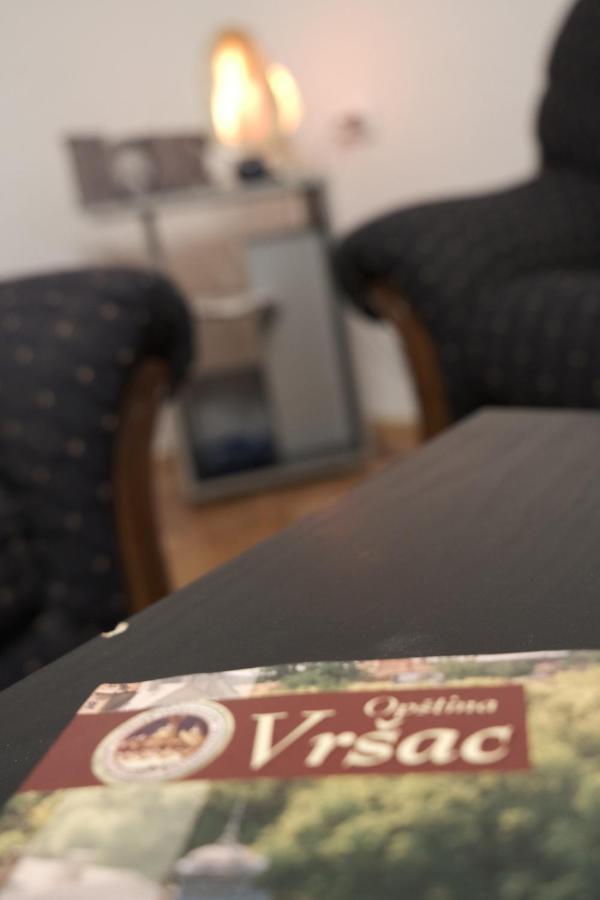 Appartamento Nikodijevic Vrsac Esterno foto
