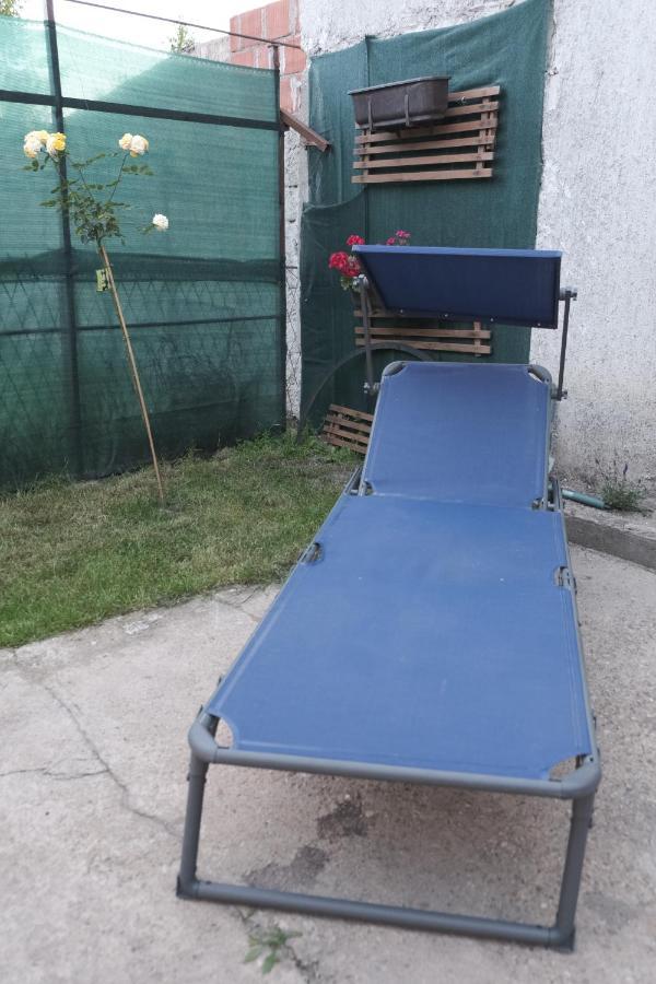 Appartamento Nikodijevic Vrsac Esterno foto